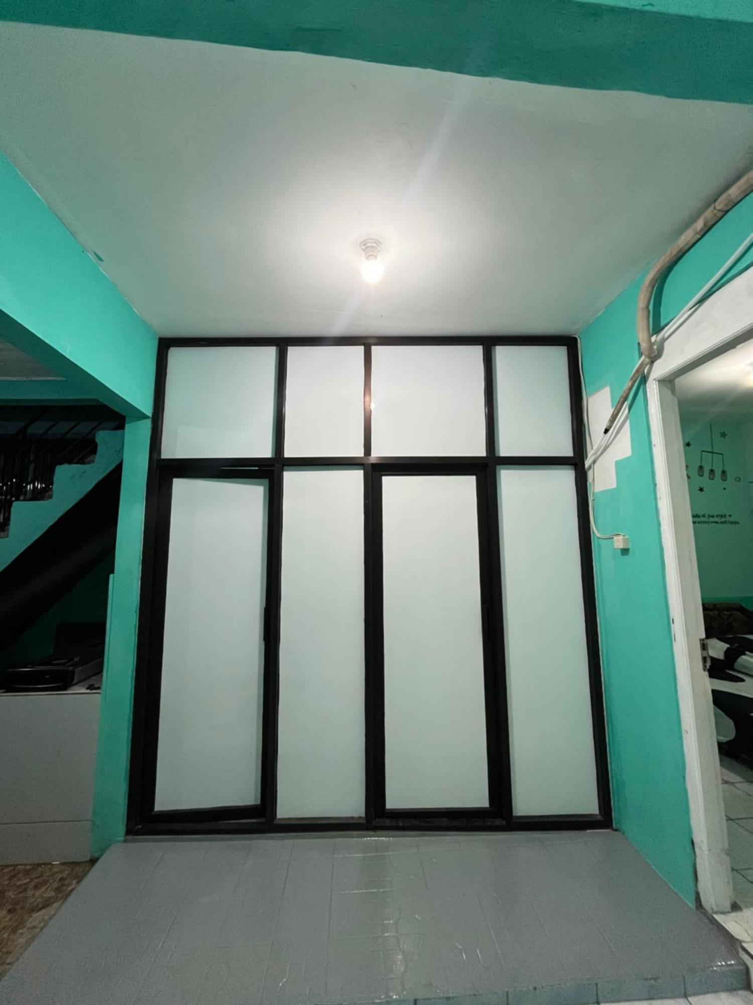 Bronk House 2 Wisma tamu *